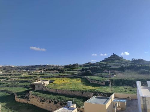 Marsalforn Appartement | Marsalforn Magic Apartment with views 2 minutes from sea