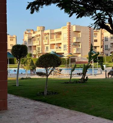 Al Alamayn Chalet De Ski | Marselia Beach 1 Camellia