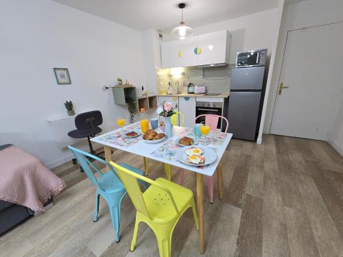 Saint - Martin - du - Touch Appartement | MarshMallow Toulouse proche aéroport, Airbus et Zenith
