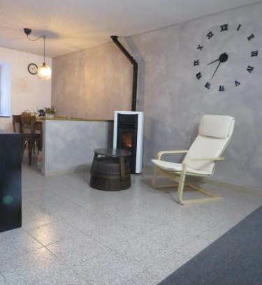 Antrona Schieranco Appartement | Marta's house