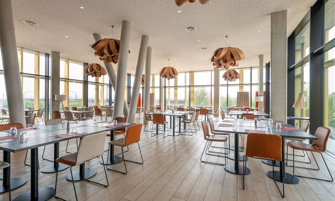 Tubize Hôtel | Martin's Red