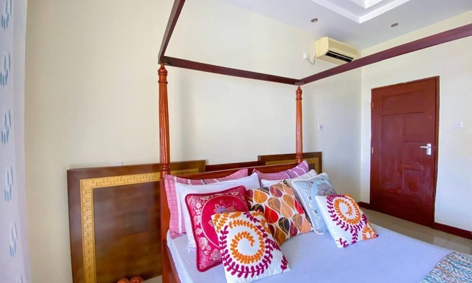 Mombasa Appartement | Marvelous 2-bedroom apartment with a sea view at Shanzu Mombasa