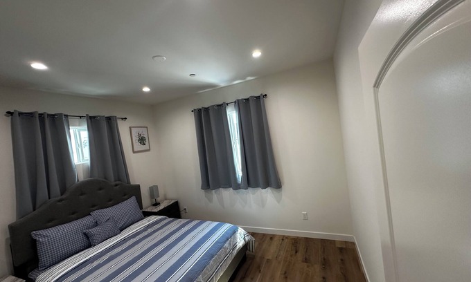 Los Angeles Maison | Marvelous 6-bedroom house with AC in Los Angeles.