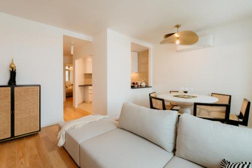 Santo Condestavel Appartement | Mary Pink - NO 3C - Sublime Two-Bedroom Apartment