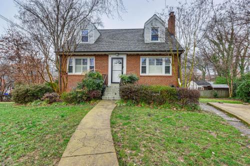 Cheverly Maison | Maryland Home with Deck 8 Mi to Washington, DC