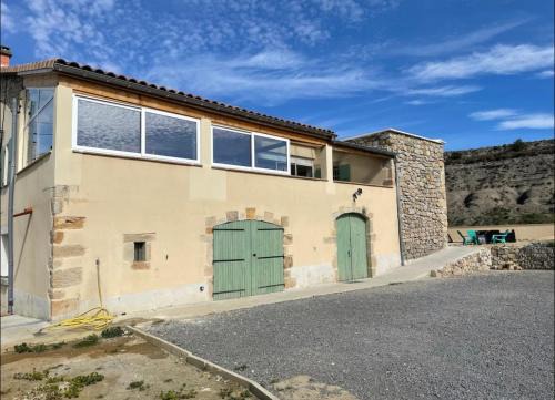 Rosieres Maison | Mas de charme avec piscine chauffée