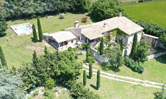 Ferrassieres Autre | Mas en Provence with heated saltwater swimming pool & jacuzzi & boules court.