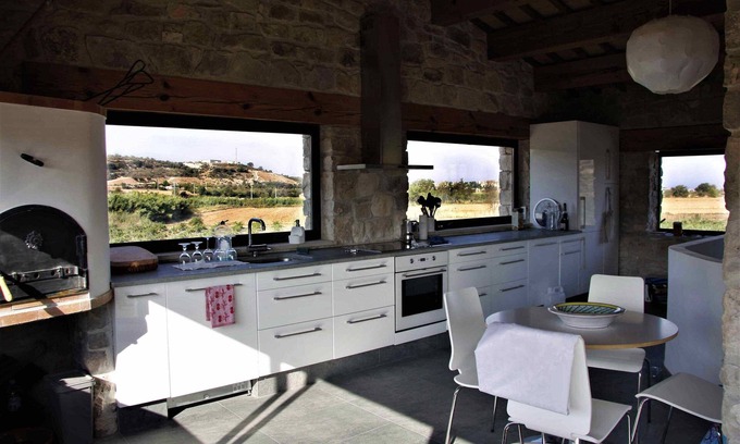 Sant Marti de Riucorb Cottage | Mas Fogonussa - Rural house with swimming pool in the vineyards - Enotourism and Oleotourism