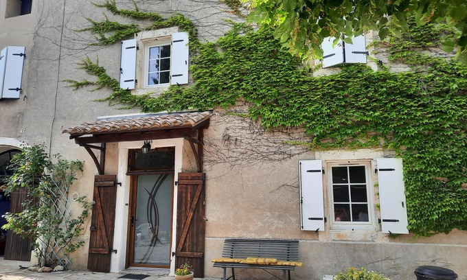 Brouzet-les-Ales Maison | Mas de la Combette Brouzet-les Alès idéal entre amis ou en famille