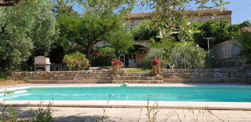 Aubussargues Maison | Mas provençal, piscine privée, Uzès
