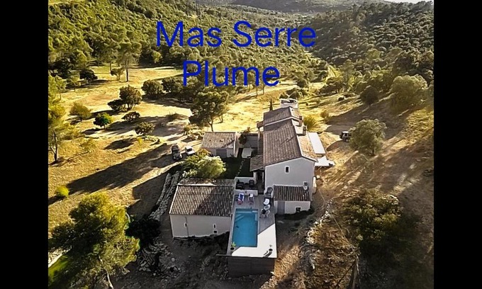 Saint-Bauzille-de-Montmel Lit Et Petit-Déjeuner | Mas Serre Plume