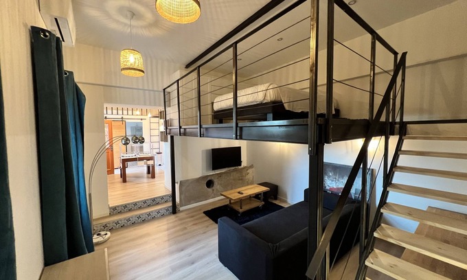 Peillon Appartement | "Mas Thomasine" quiet romantic apartment in nature in Peillon