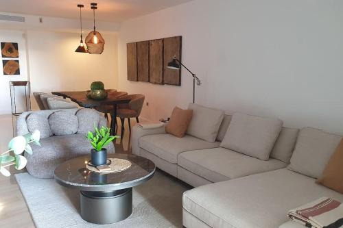 Pueblo Mascarat Appartement | Mascarat Beach Apartment de Lux, EN52B