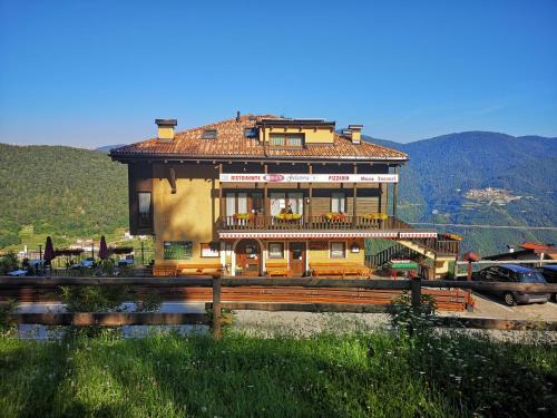 Sover Maison | Maso Sveseri