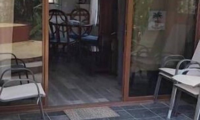Santa Cruz Appartement | Massai Apartments #8 sleeps 3