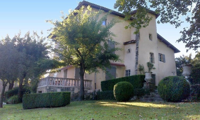 Saint-Just-de-Claix Maison | Maison de maître avec piscine au calme en Royans Vercors - 12 pers