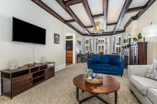 Dubuque Appartement | Masterpiece on Main 1
