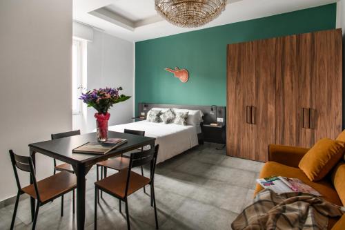 Historical Center Maison | Materdei Rooms - Camere con cucina privata vicino Metro e colazione inclusa