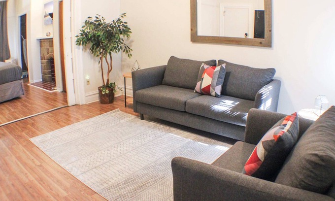 Bloomfield Appartement | Mathilda Street Trio - The Lodge with King Bed
