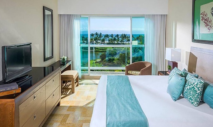 Diamante Station Balnéaire | Mayan Palace One Bedroom Suite – Comfort & Coastal Charm in Acapulco