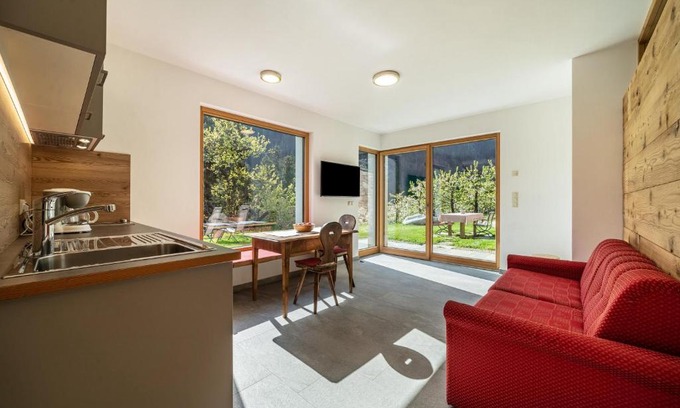 San Pancrazio Appartement | Mayrhof Apartment Vergissmeinnicht