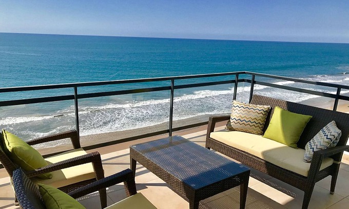 Cerritos Copropriété | Mazatlan Oceanfront Pearl Tower # 705a