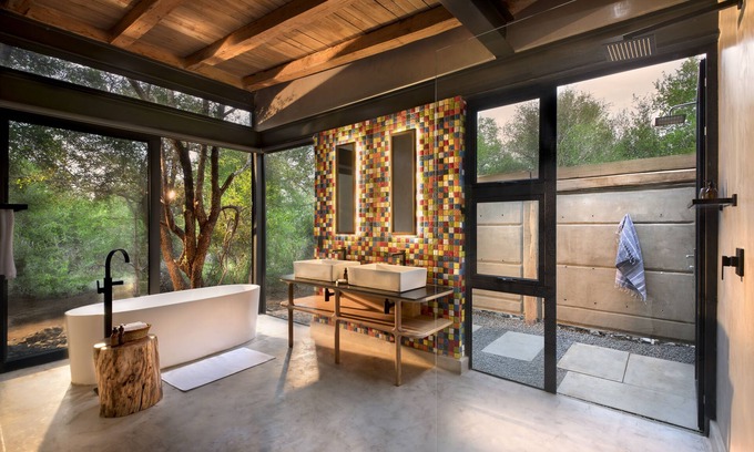 Pilanesberg National Park Cabine | Mbazo Safaris