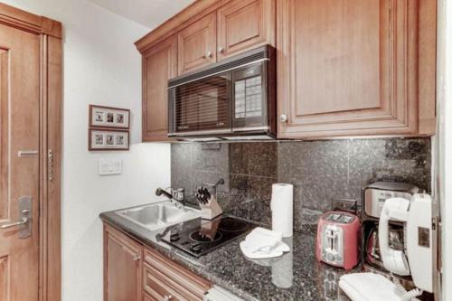 Highlands Townhomes Appartement | McCoy Peak 202 by East West Hospitality