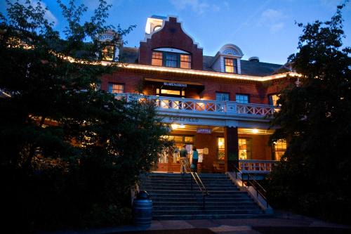 Troutdale Station Balnéaire | McMenamins Edgefield