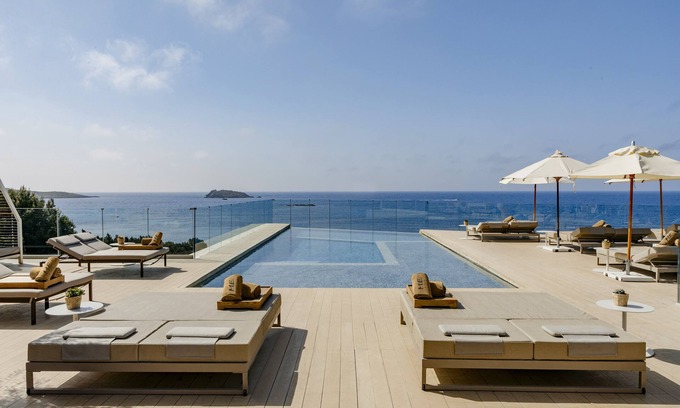 S'Argamassa Hôtel | ME Ibiza - The Leading Hotels of the World