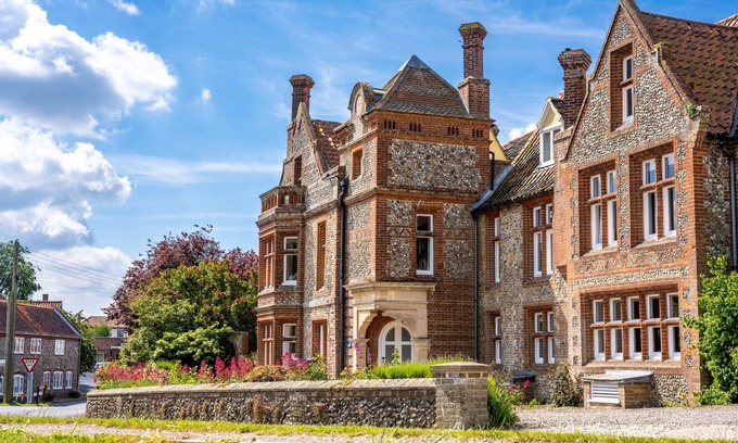 Binham Appartement | Meadow View - An immaculately presented one-bedroom ground floor apartment in a popular village loc