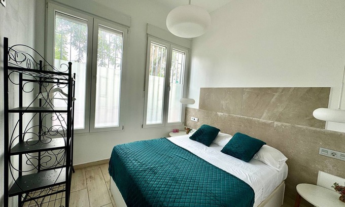 Raval Roig Appartement | Mediterranean charm in Alicante