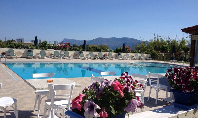 Korfalonas Hôtel | Mediterranean Hotel Apartments & Studios