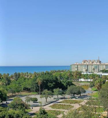 Parque Ayala Appartement | Mediterranean Sea Views Apartment in Huelin