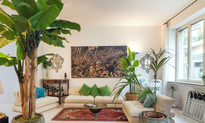 Chiaia Appartement | Mediterraneo Loft in Chiaia, charming apartment 10 minutes from Napoli Seafront.