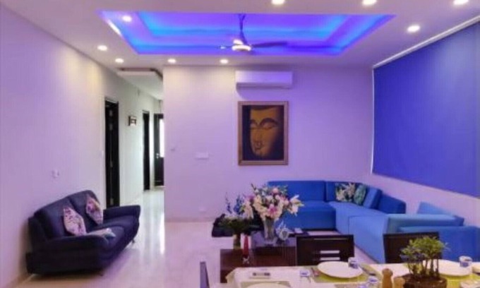 DLF City Appartement | Meera Suites @ DLF 2 - Suite 1
