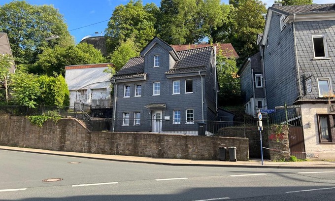 Siegen Maison | Mehrere Zimmer in erster Lage