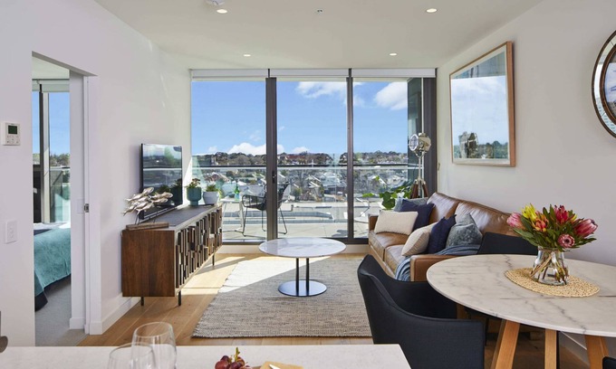Williamstown Appartement | 1 Bedroom Apartment With Parking Close To Beach