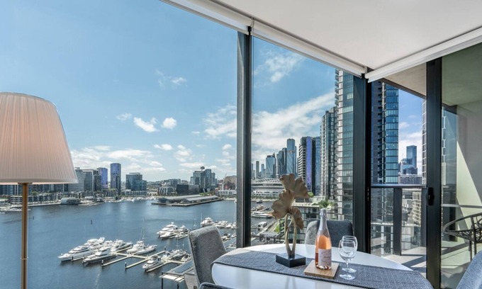 Docklands Appartement | Melbourne Private Apartments - Collins Wharf Waterfront, Docklands
