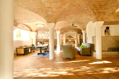 El Valle Maison | Melegis 1-Bed Cottage Sleeps 2 Pool & Garden