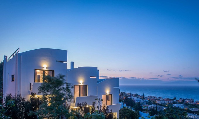 Melissi Villa | Melissi Villas 2 - Villa 3 chambres Clif Edge avec vue magnifique sur la mer