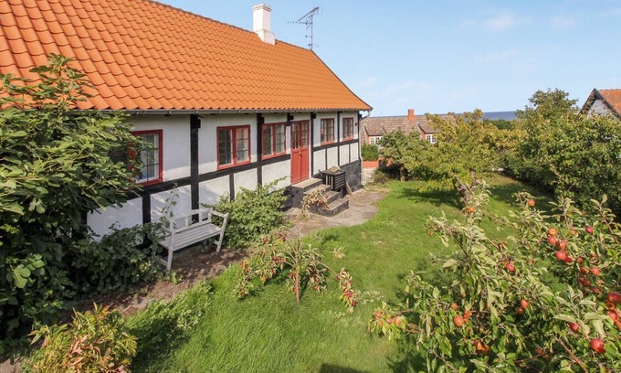 Listed Maison | "Melusine" - 200m from the sea by Interhome