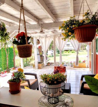 Alexandroupoli Maison | Menƴ's Azure Escape