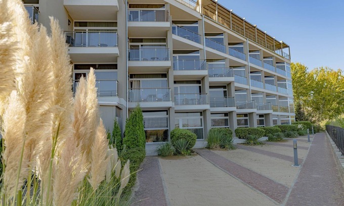Sozopol Appartement | MENADA * SOUTH PEARL* Pool View Studio for Family