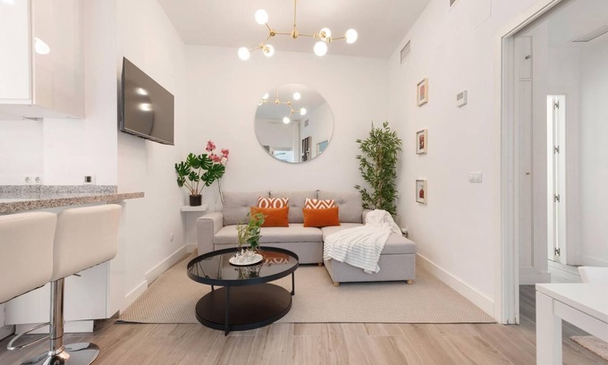 Perchel Norte Appartement | Menaleka's House 7