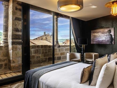 Figeac Hôtel | Mercure Figeac Viguier du Roy