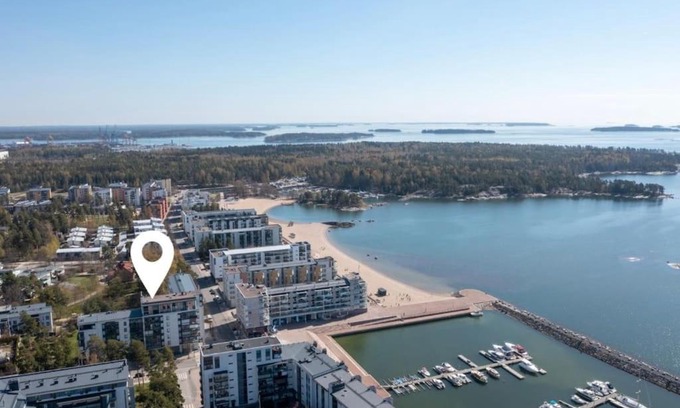 Itainen District Appartement | Meren läheisyydessä iso yksiö