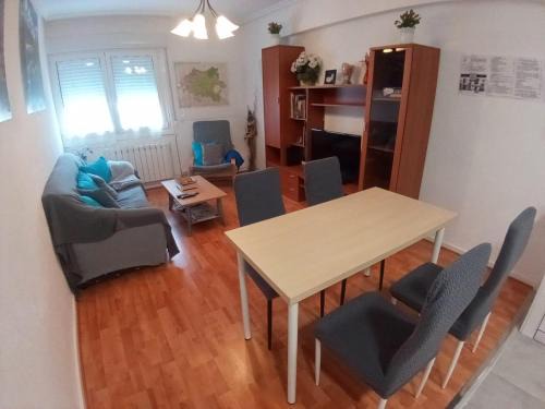 Medina De Pomar Appartement | MERINDADES AMAZUL MILANO - Piso turístico - Medina de Pomar