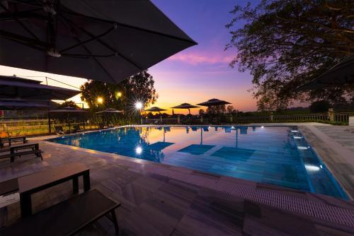 Chau Doc Station Balnéaire | MerPerle Nui Sam Resort
