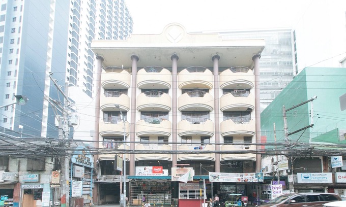 Malate Hôtel | Mervin's Terraces By Reddoorz